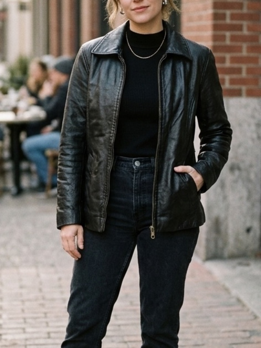 Sergio Vadducci VTG Women’s Genuine Leather Zip Front Jacket in Black. Small